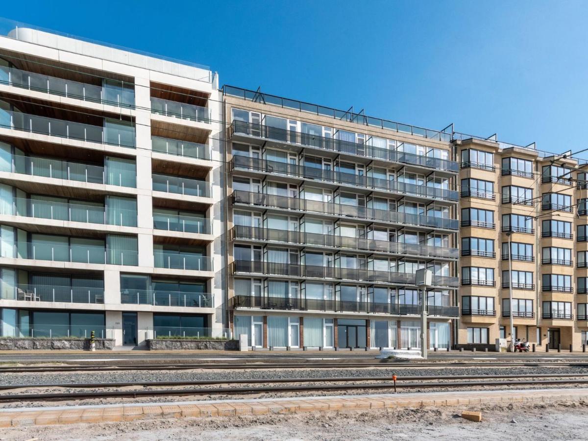 Contemporary Apartment In Oostende With Balcony Eksteriør billede